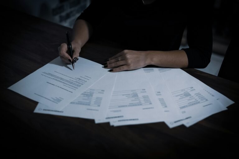 Fundos de Papel: Como Investir em Renda Fixa Através do Mercado Imobiliário